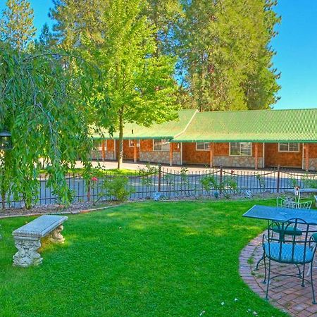 Strawberry Valley Inn Маунт-Шаста Екстер'єр фото