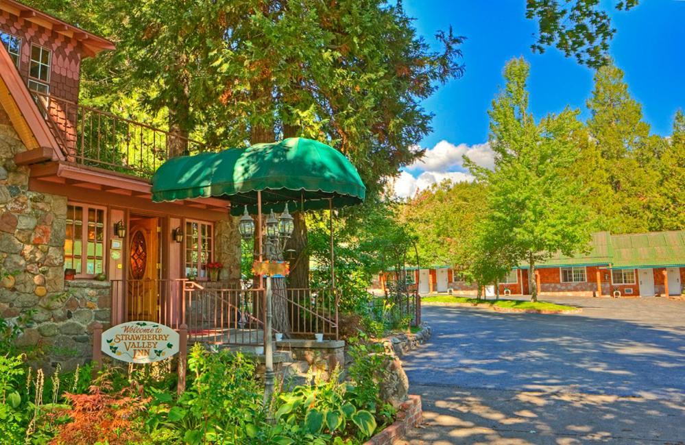Strawberry Valley Inn Маунт-Шаста Екстер'єр фото