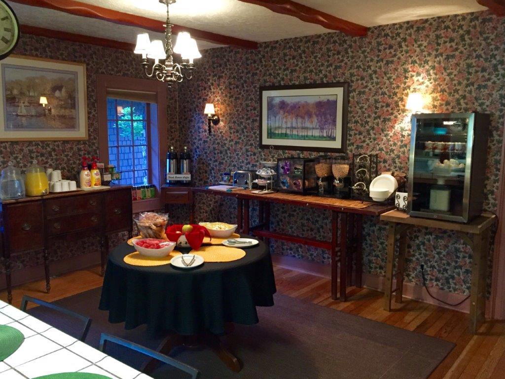 Strawberry Valley Inn Маунт-Шаста Екстер'єр фото