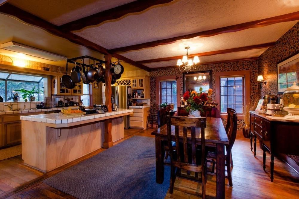 Strawberry Valley Inn Маунт-Шаста Екстер'єр фото