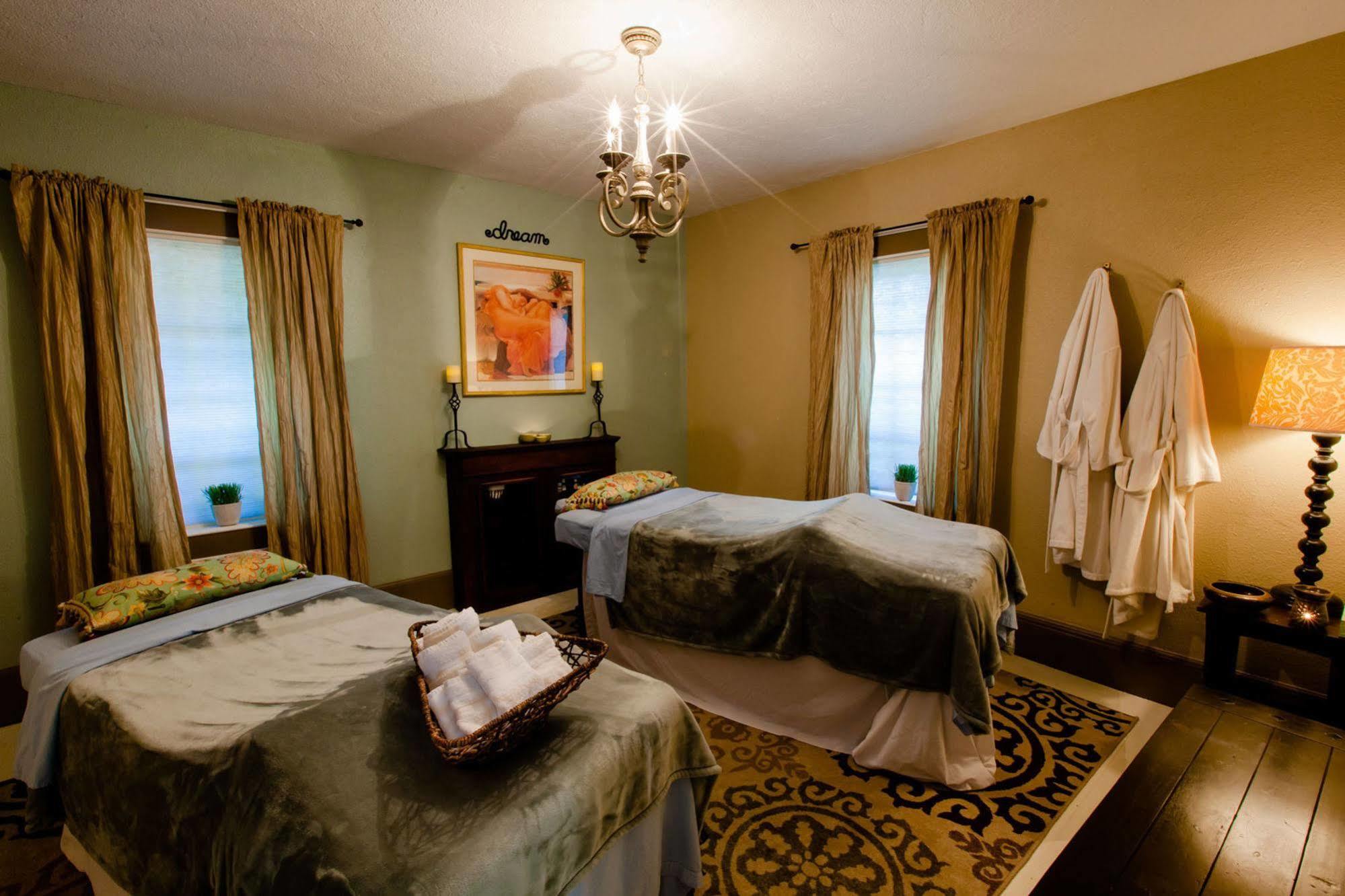 Strawberry Valley Inn Маунт-Шаста Екстер'єр фото